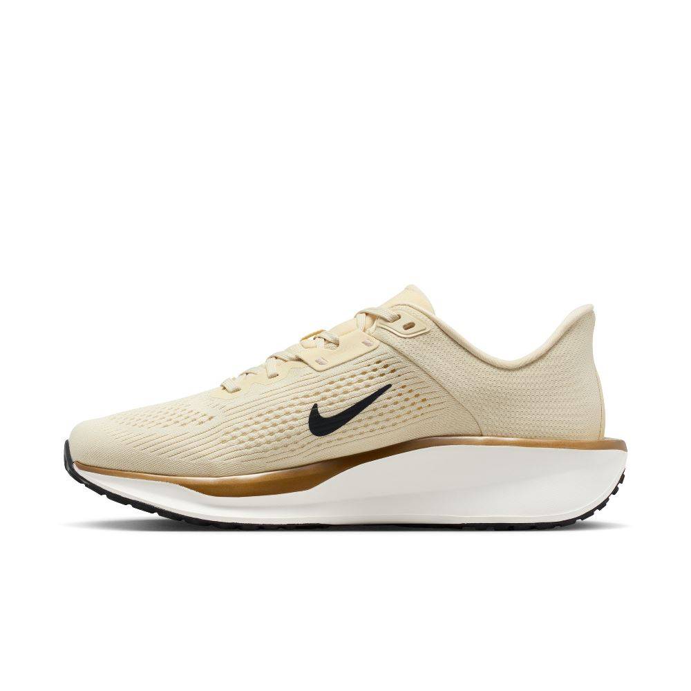 NIKE WOMENS QUEST 6