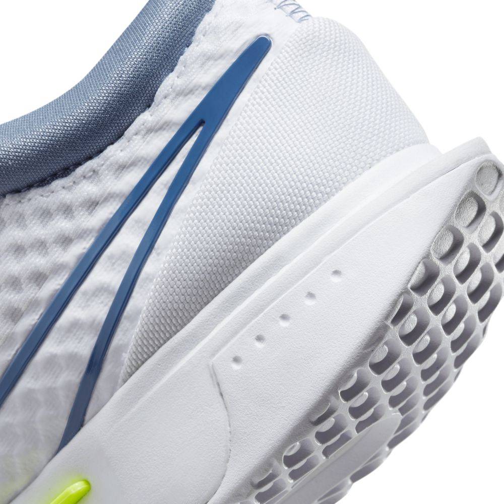 NIKE ZOOM HARD COURT TENNIS SHOES