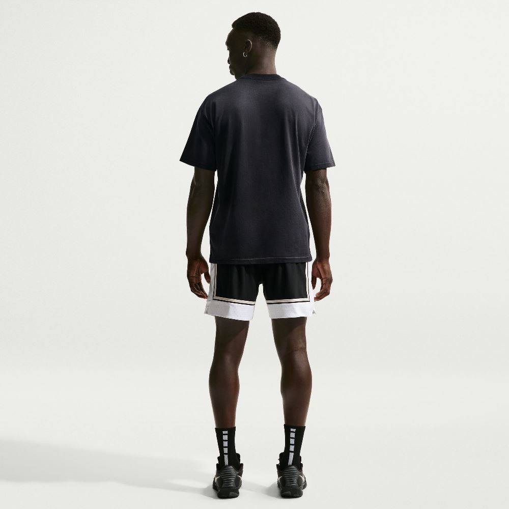 NIKE STANDARD ISSUE 15CM BASKETBALL SHORT