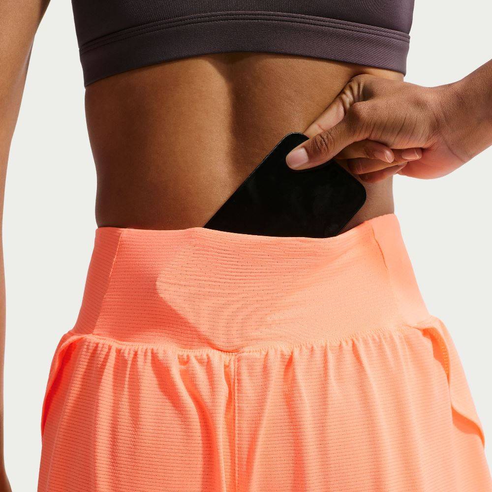 NIKE WOMENS MESH 2-IN-1 TRAINING SHORT