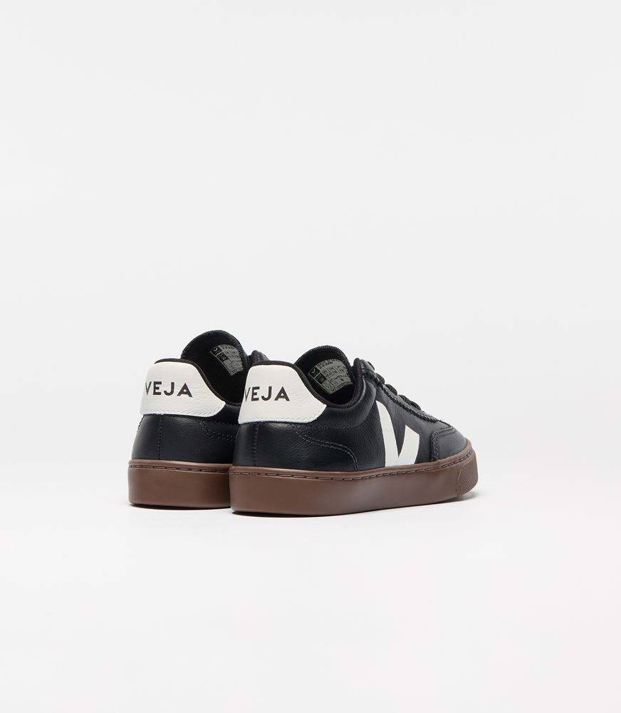 VEJA SMALL VOLLEY LEATHER PRE-SCHOOL