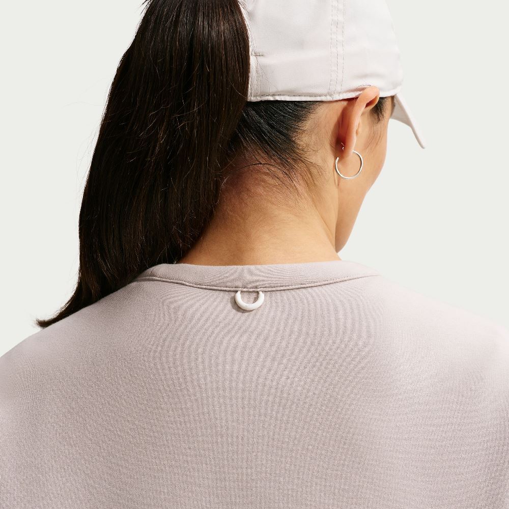 NIKE 24.7 DRI-FIT OVERSIZED SOFT CREW TOP