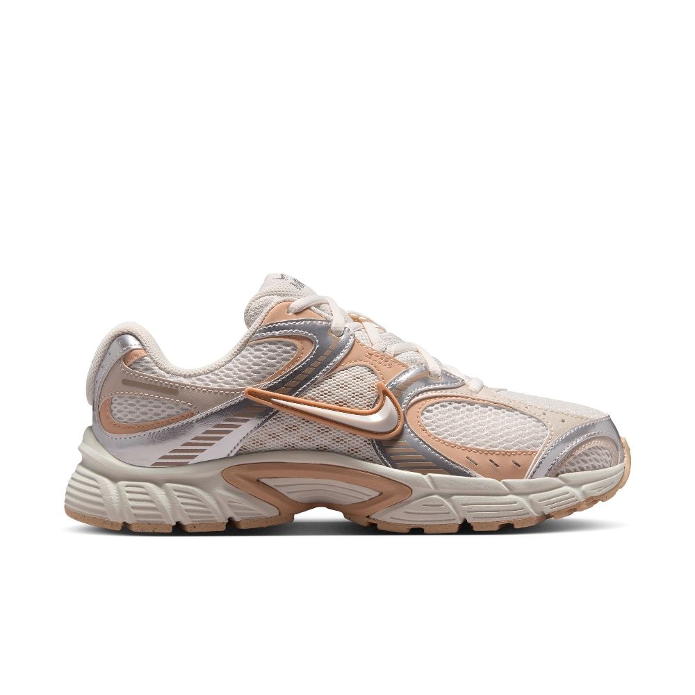 NIKE V5 RNR WOMENS SNEAKERS