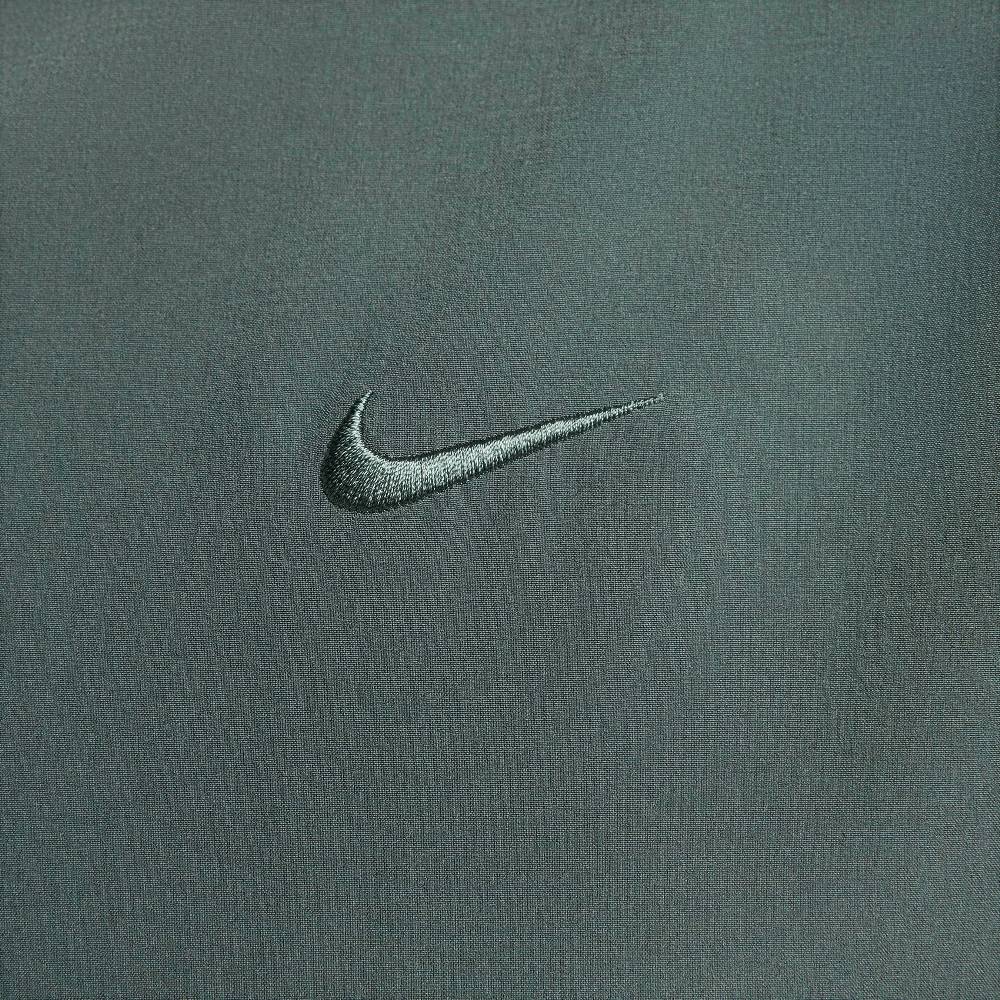 NIKE MENS WATER REPELLENT HOODED VERSALITE JACKET