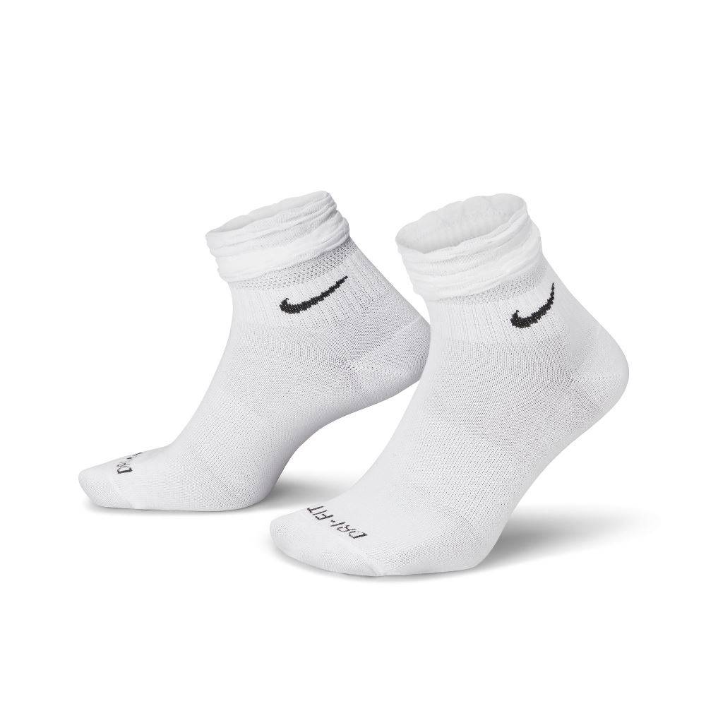 NIKE EVERYDAY TRAINING ANKLE SUSTAINABLE SOCKS