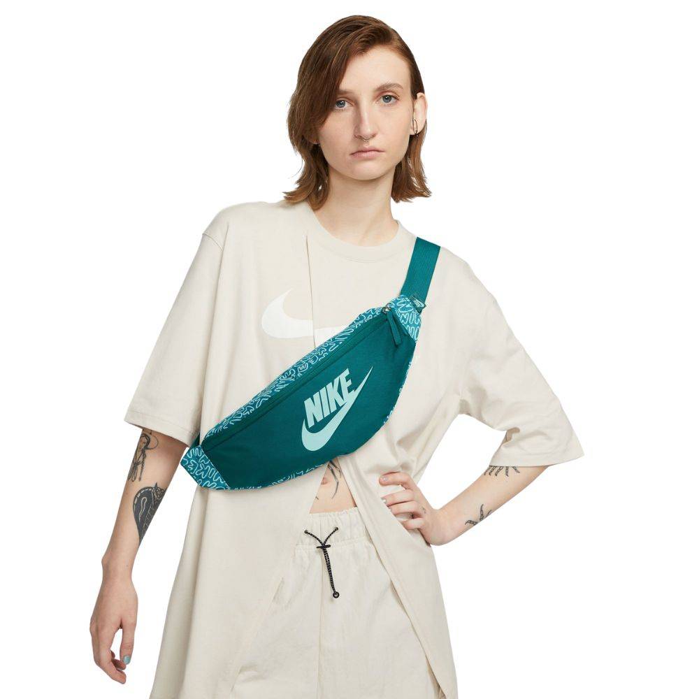 NIKE HERITAGE WAISTBAG - SCRIBBLE