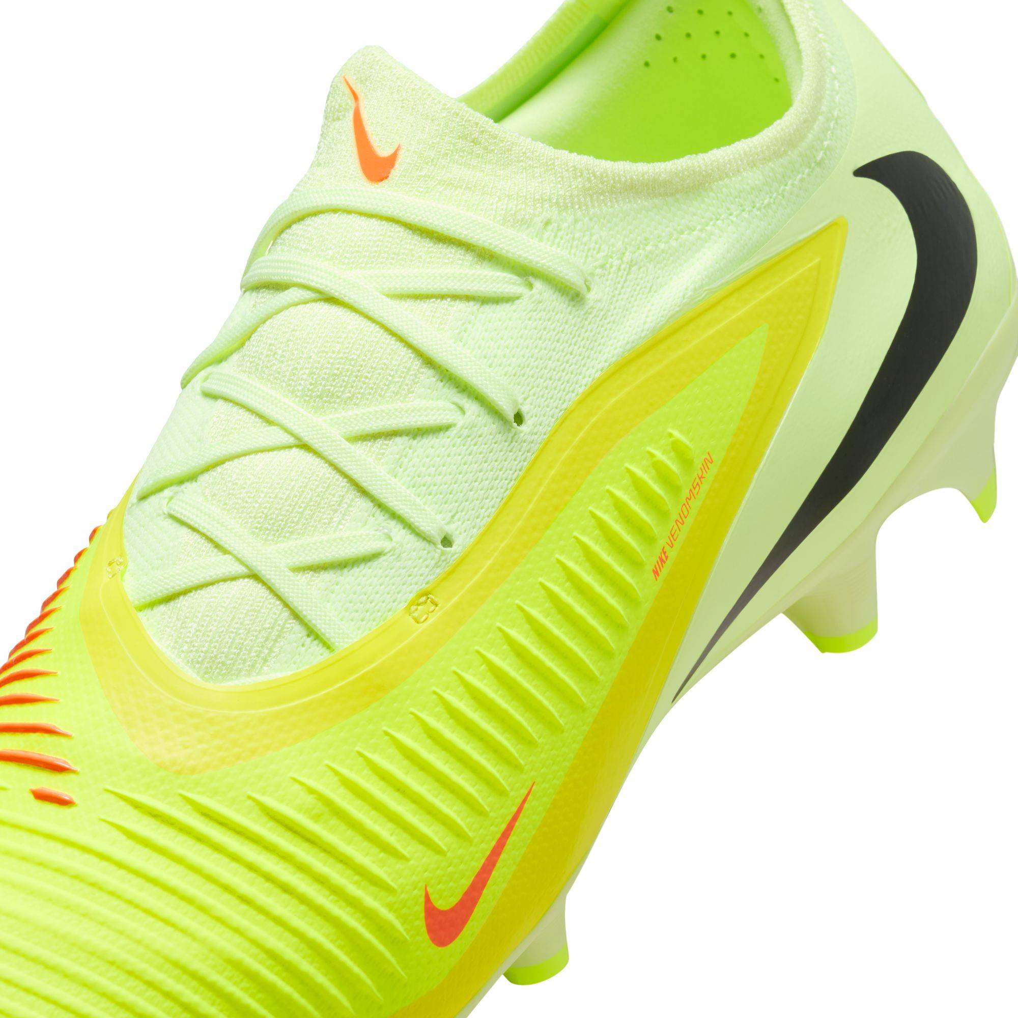 NIKE PHANTOM 6 LOW PRO (FG)