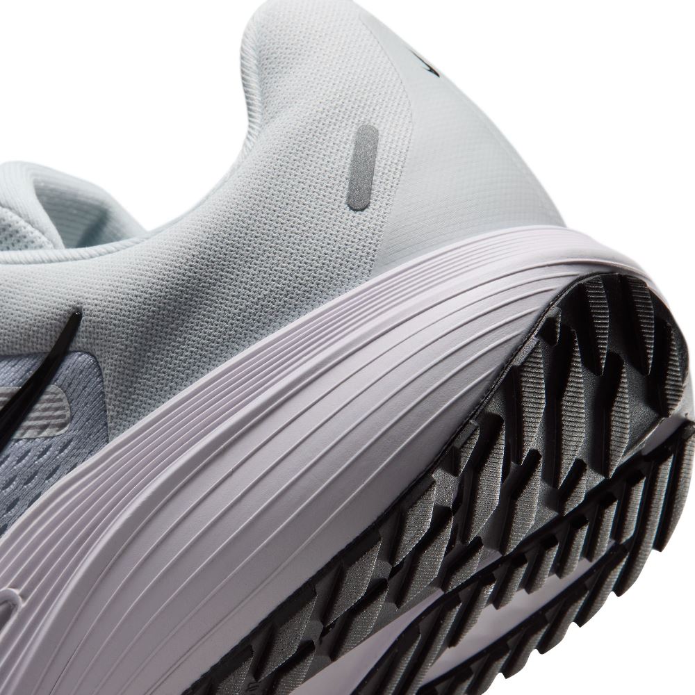 NIKE QUEST 7 RUNNING SHOES