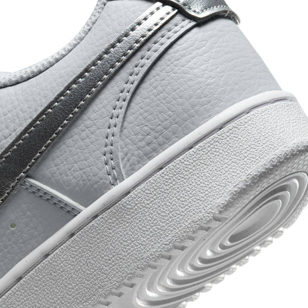 NIKE COURT VISION LOW