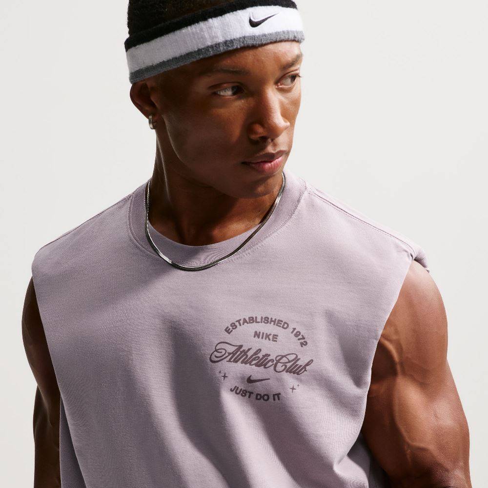 NIKE LSE N.A.C. TEE