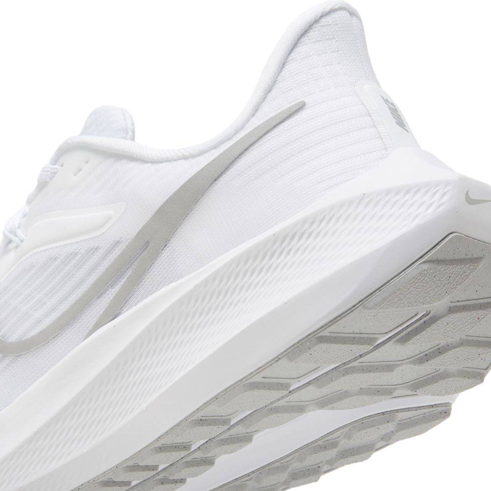 NIKE WOMENS AIR ZOOM PEGASUS 39