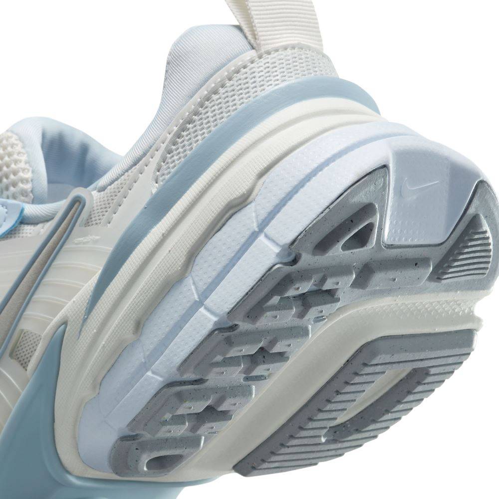NIKE WOMENS V2K RUN