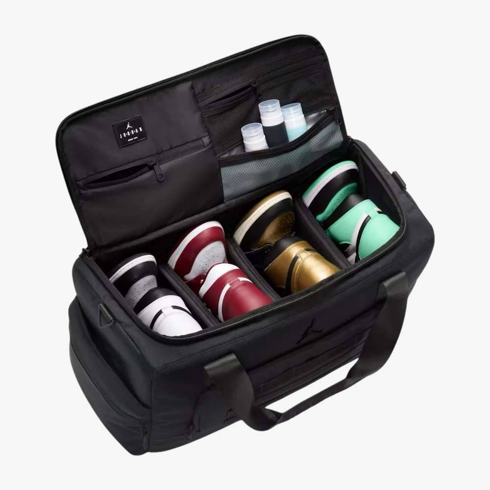 NIKE JORDAN COLLECTORS DUFFLE