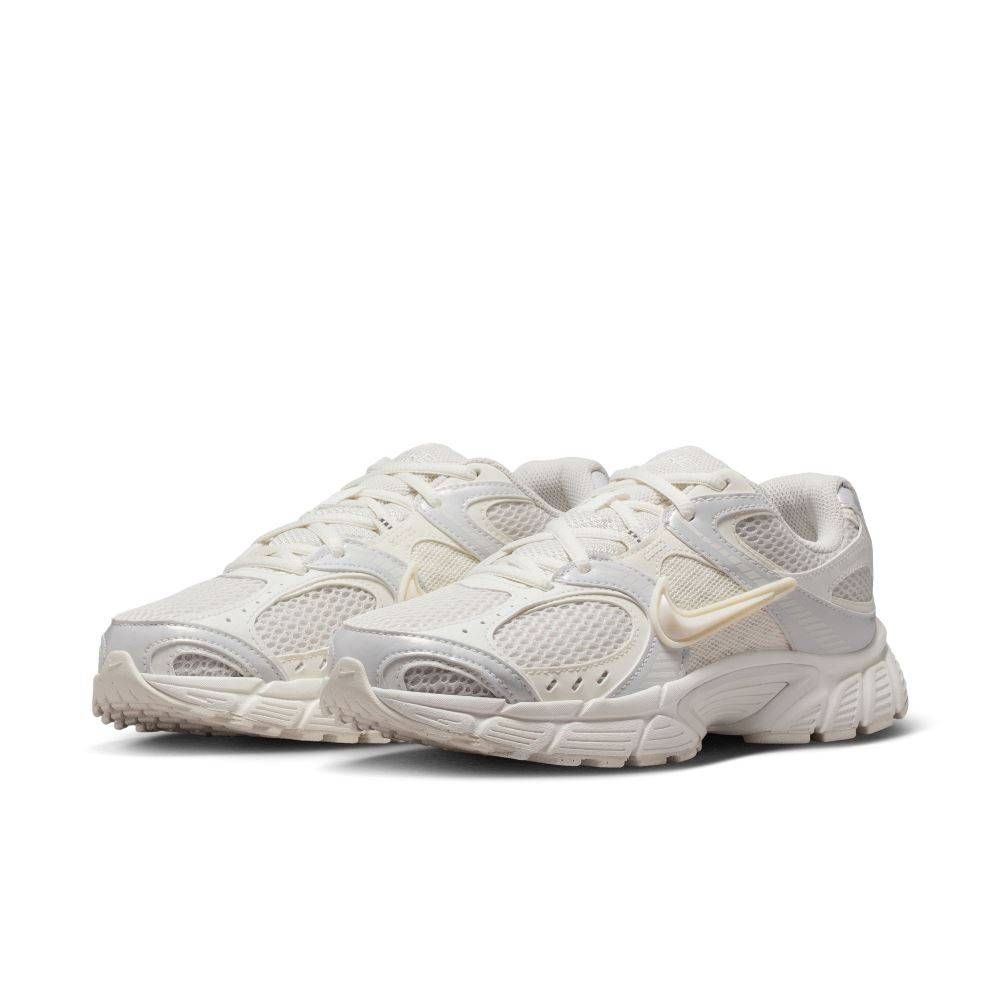 NIKE WOMENS V5 RNR