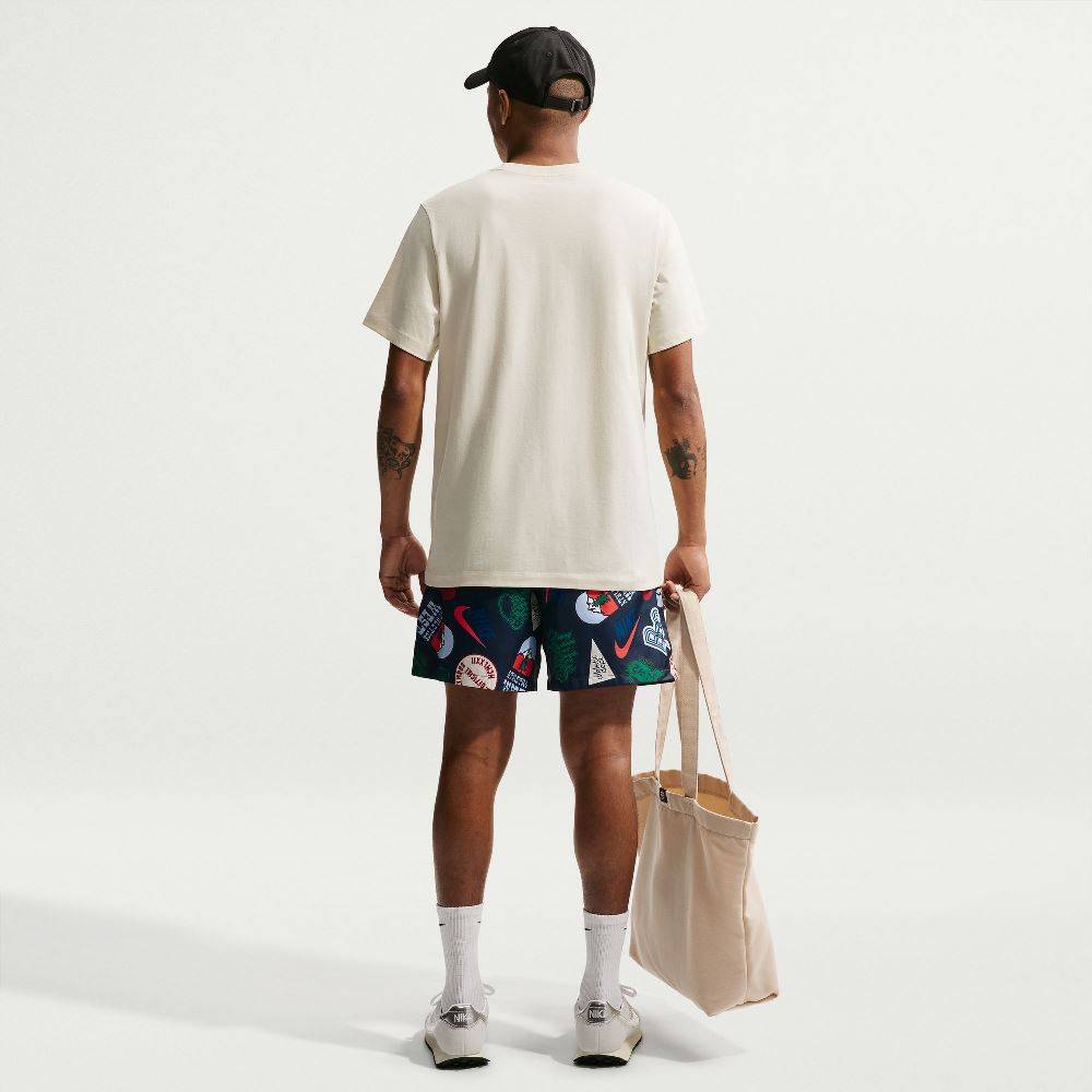 NIKE STANDARD CELEBRATE BRAND TEE