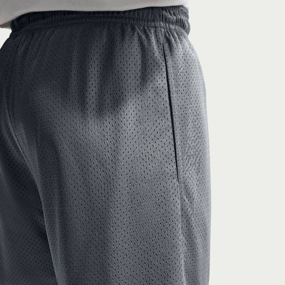 NIKE SATNDARD ISSUE MESH BASKETBALL SHORT