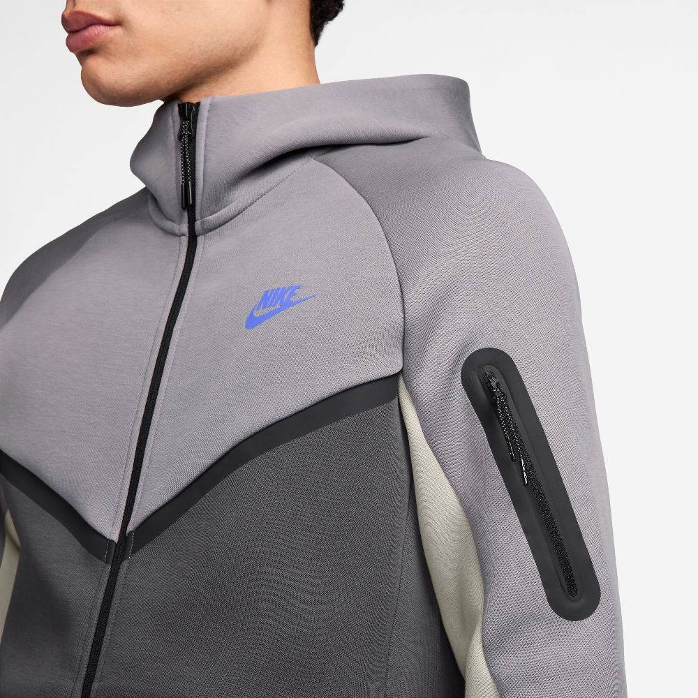 NIKE TECH FLEECE FULL-ZIP WINDRUNNER HOODIE