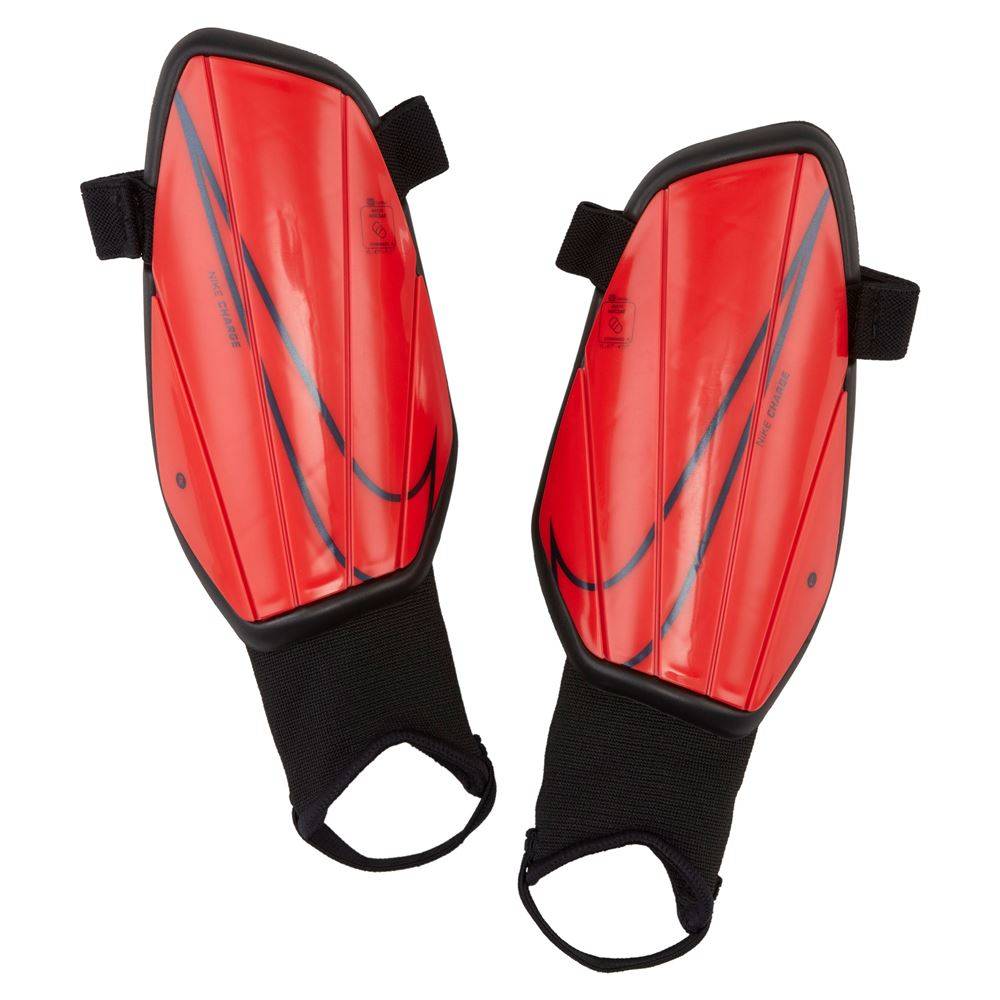 NIKE BOYS CHARGE GUARD