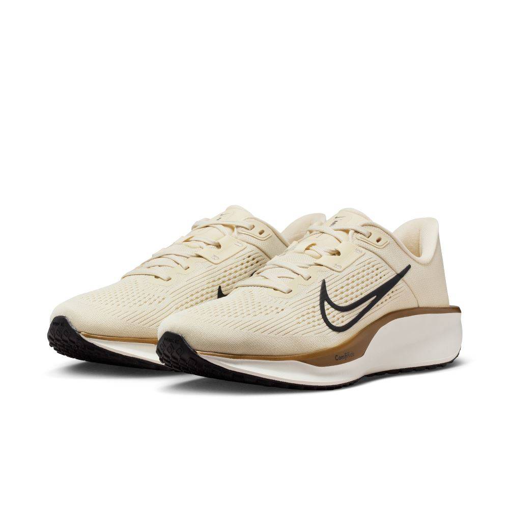 NIKE WOMENS QUEST 6