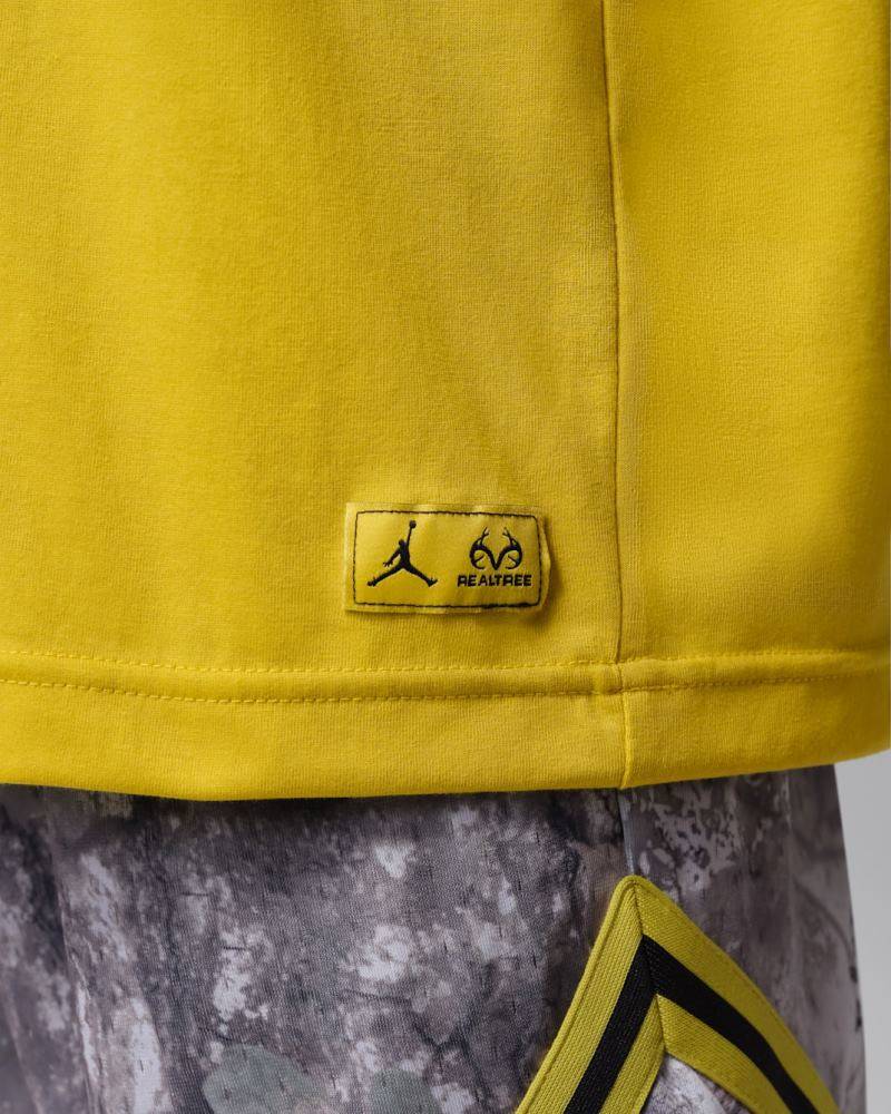 NIKE JORDAN BOYS MJ BK REAL TREE SS TEE