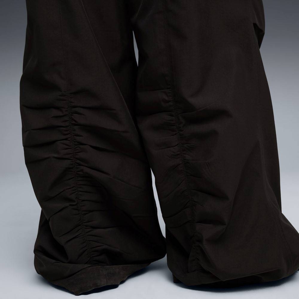 PUMA WARDROBE ESS PARACHUTE WOVEN PANTS OP