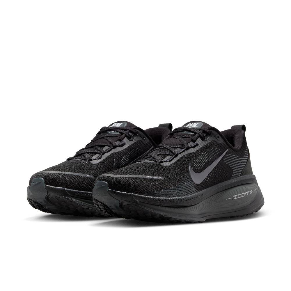 NIKE VOMERO 18 ROAD RUNNING SHOES