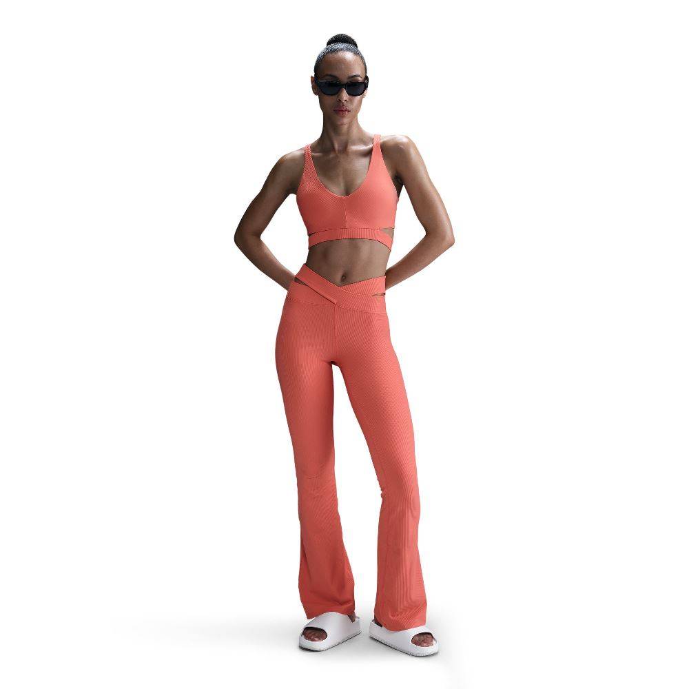 NIKE ZENVY LIGHT-SUPPORT PADDED SPORTS BRA