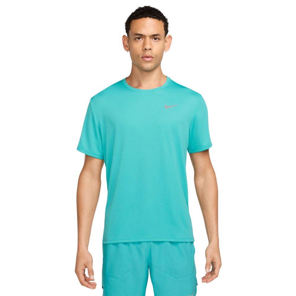 NIKE DRI-FIT UV MILLER SHORT-SLEEVE TOP