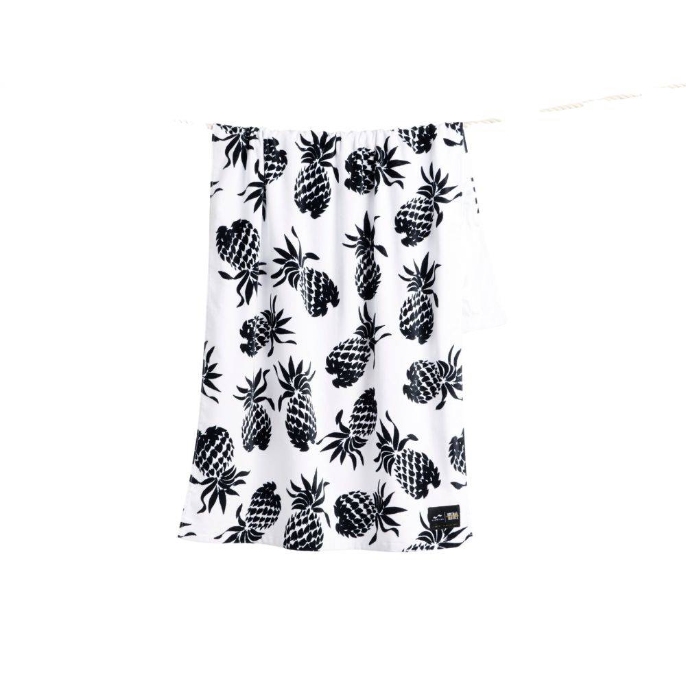 SLOWTIDE PINEAPPS - BEACH TOWEL (86CM X 157CM)
