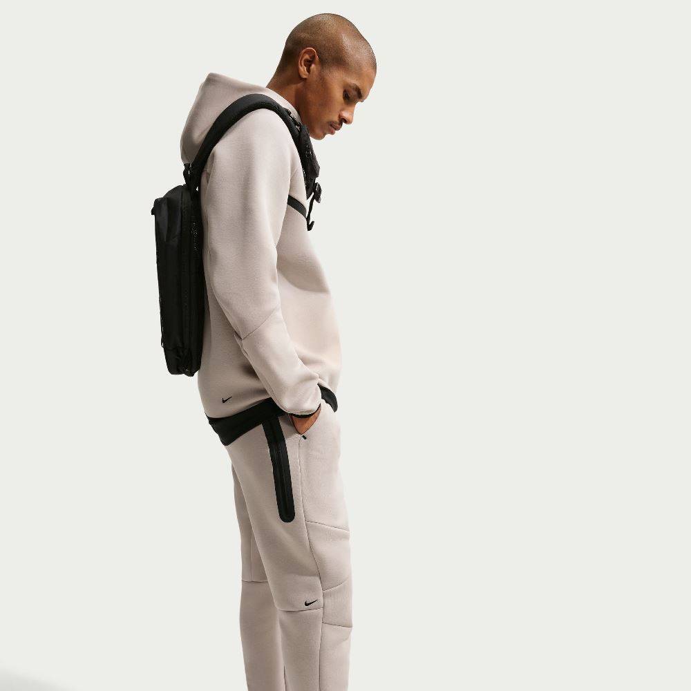 NIKE TECH FLEECE JOGGER
