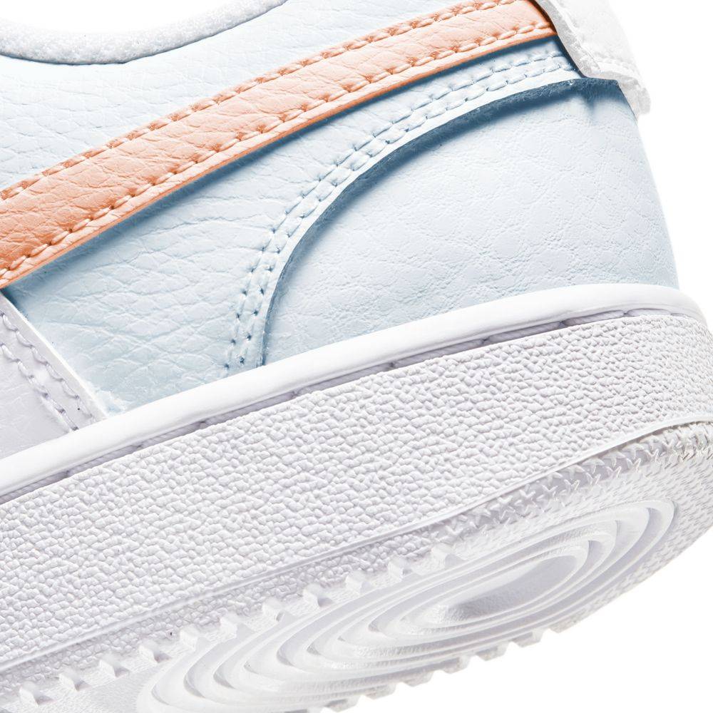 NIKE WOMENS COURT VISION LOW
