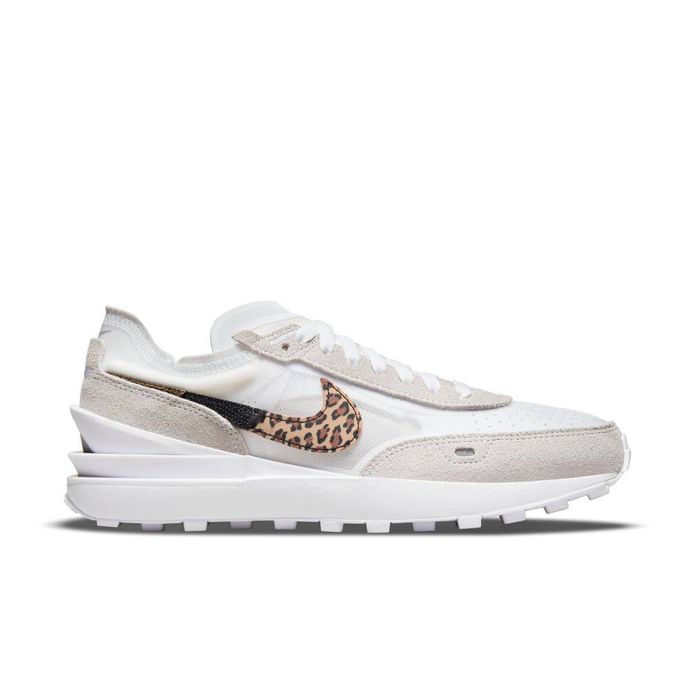 NIKE WAFFLE ONE SE WOMENS SHOES