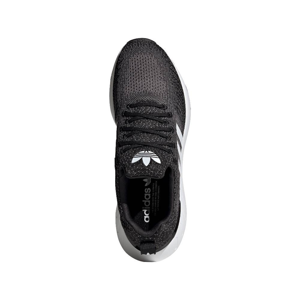 ADIDAS SWIFT RUN 22