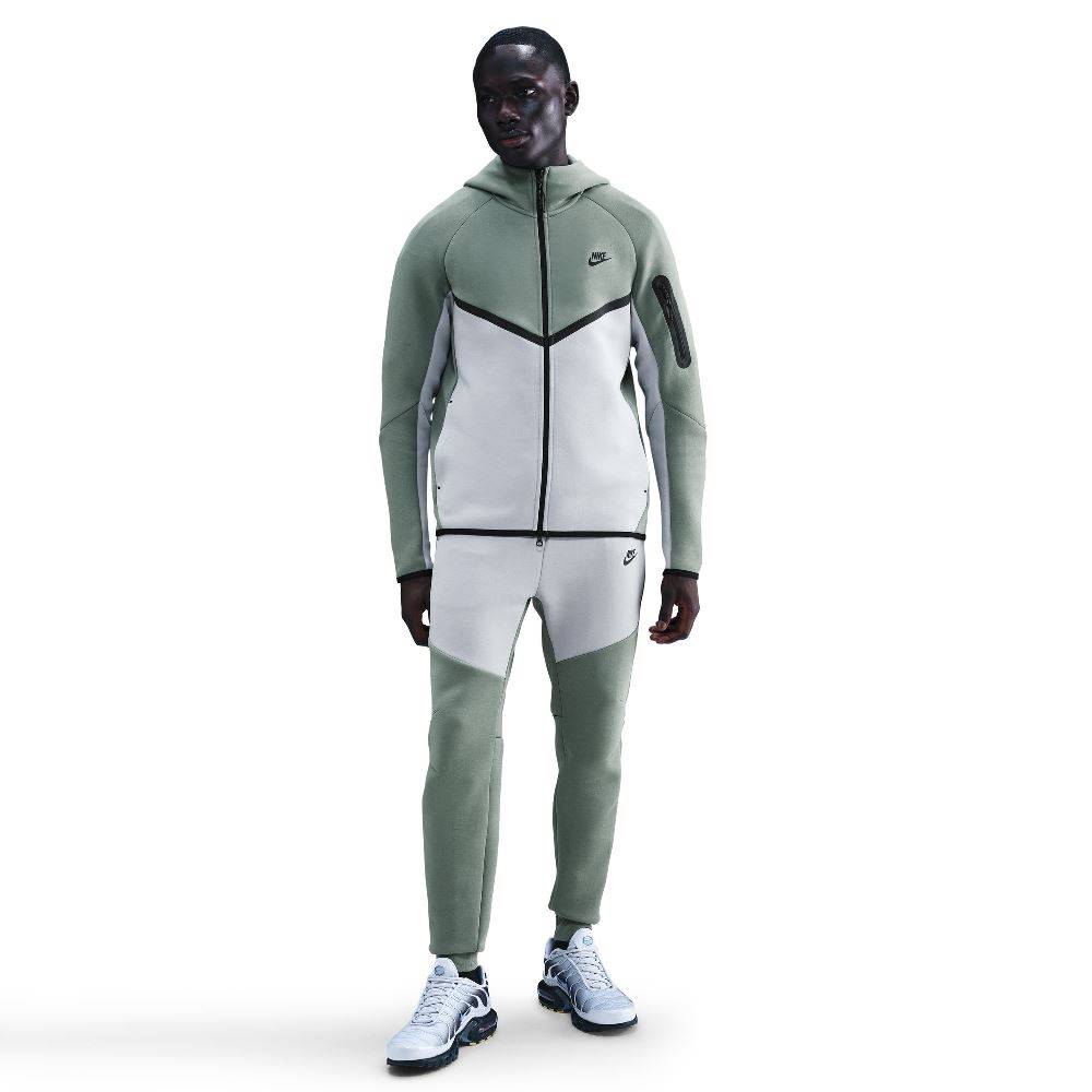 NIKE TECH FLEECE JOGGER