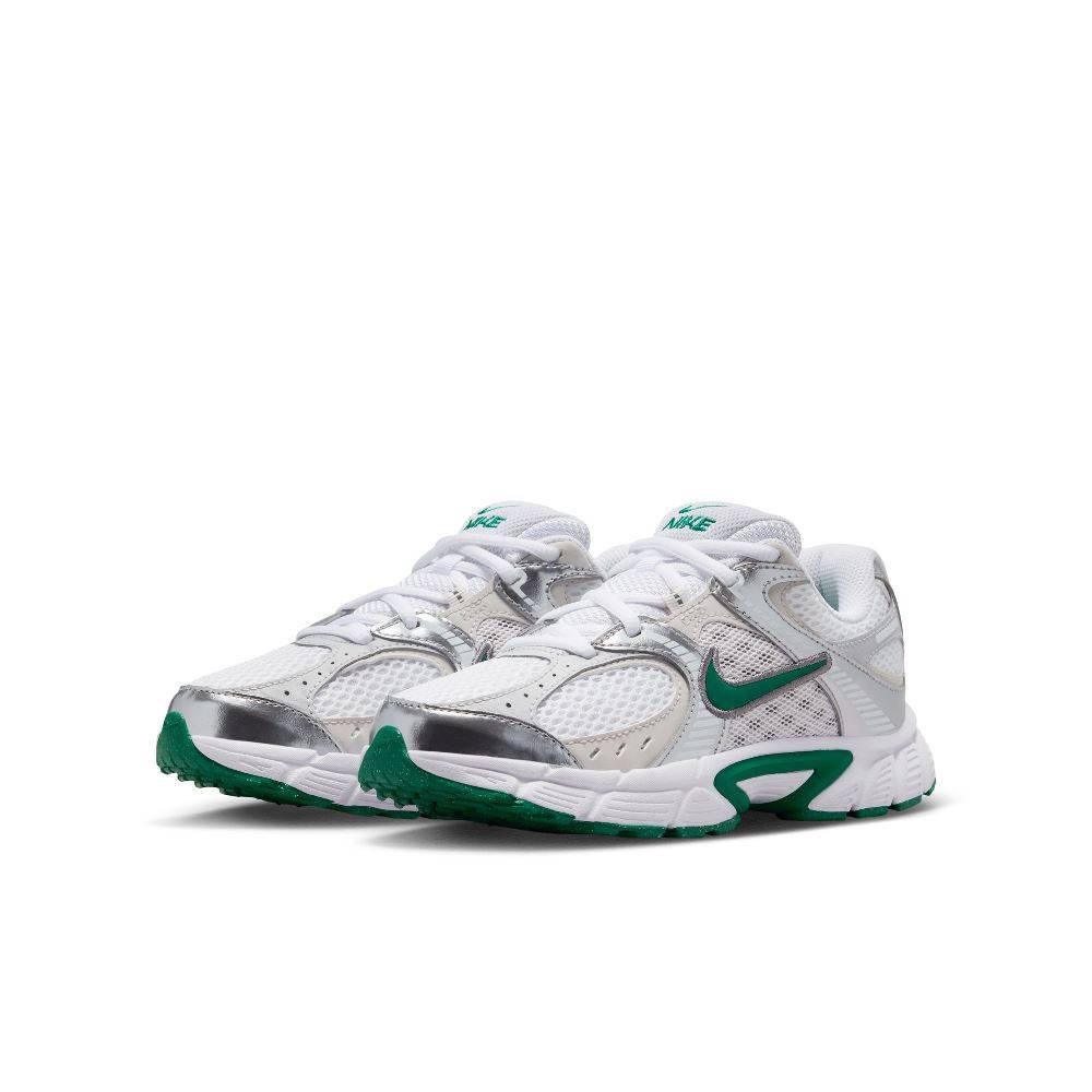 NIKE V5 RNR (GS) JR SHOES