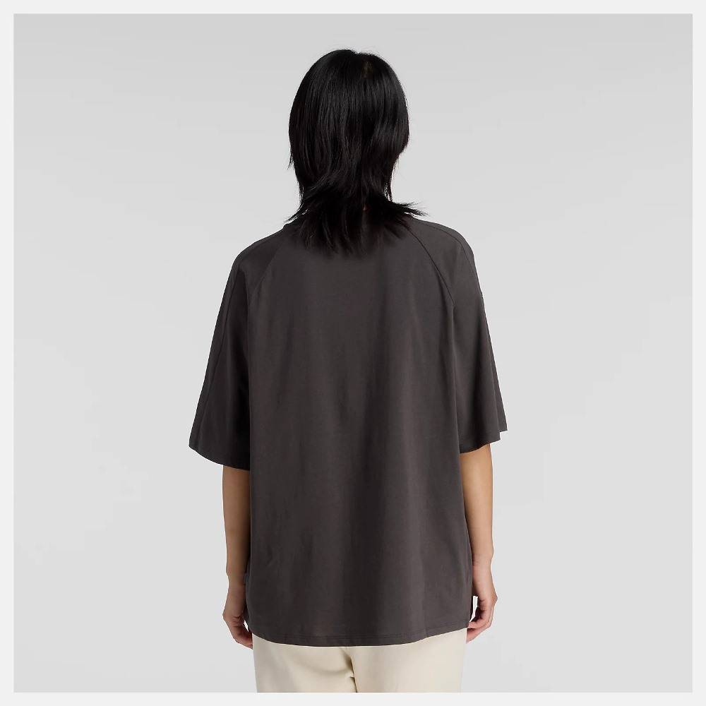 NEW BALANCE TRACKSIDE OVERSIZED T-SHIRT WOMENS