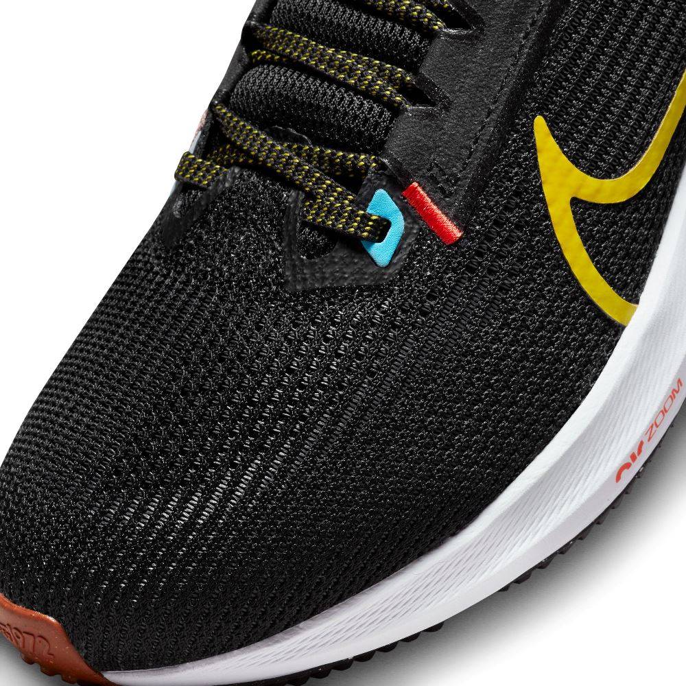 NIKE WOMENS ZOOM PEGASUS 40