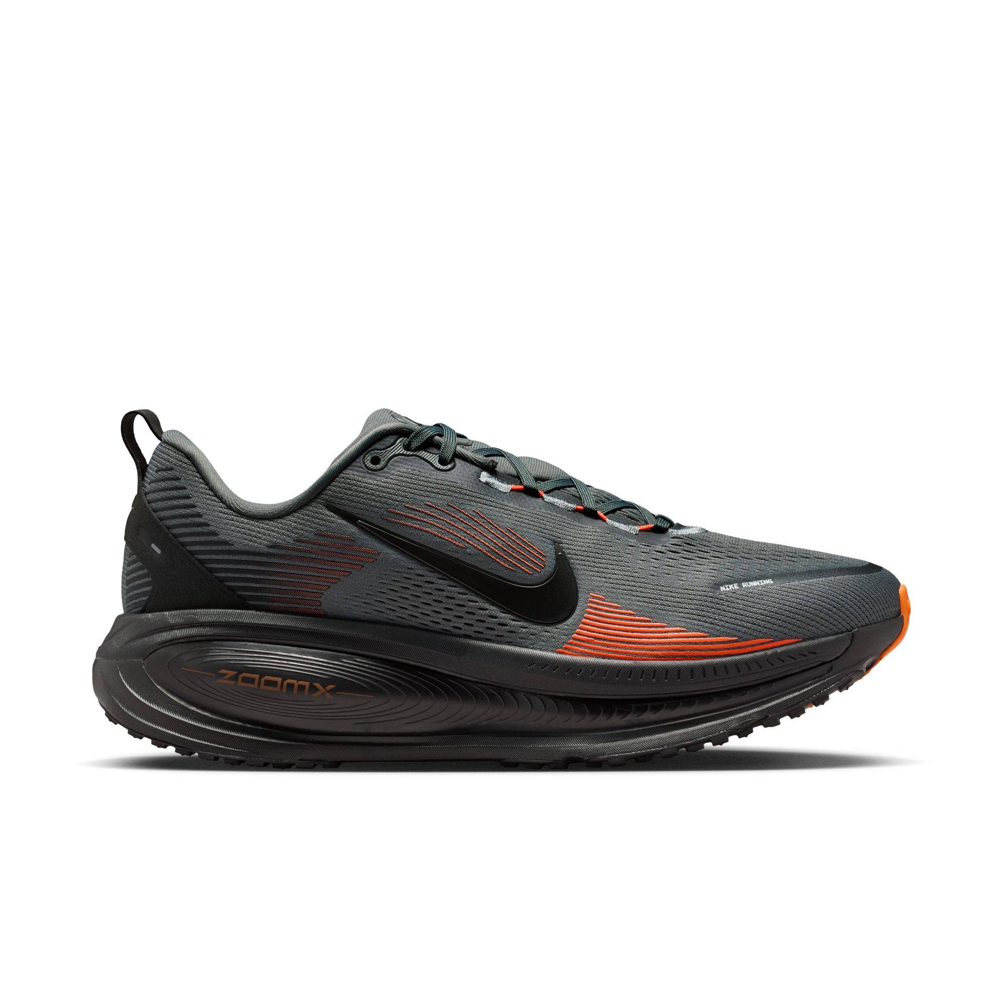 NIKE VOMERO 18 ROAD RUNNING SHOES