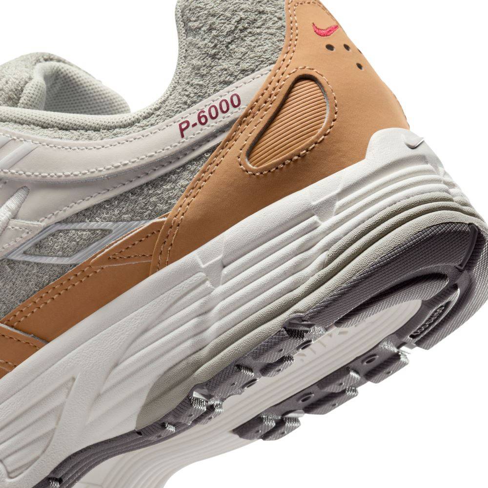 NIKE P-6000 UNISEX SHOES