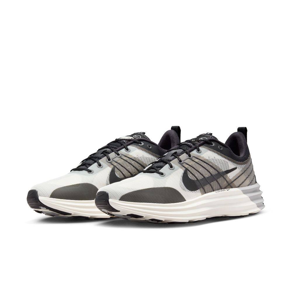 NIKE LUNAR ROAM SHOES