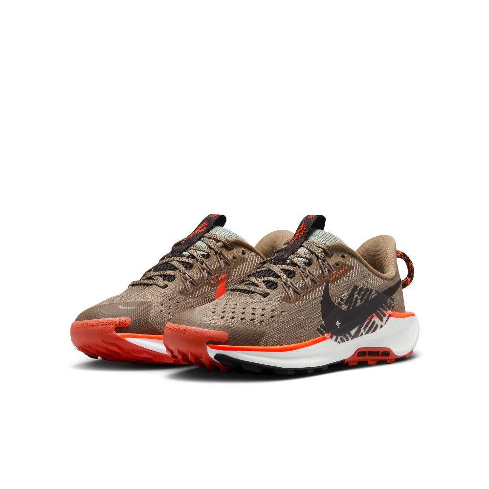 NIKE PEGASUS TRAIL 5 (GS)