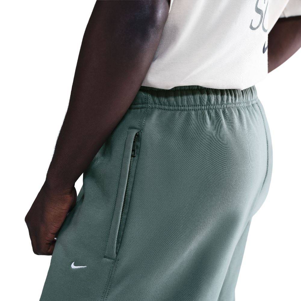 NIKE SOLO SWOOSH CUFFED FLEECE PANT