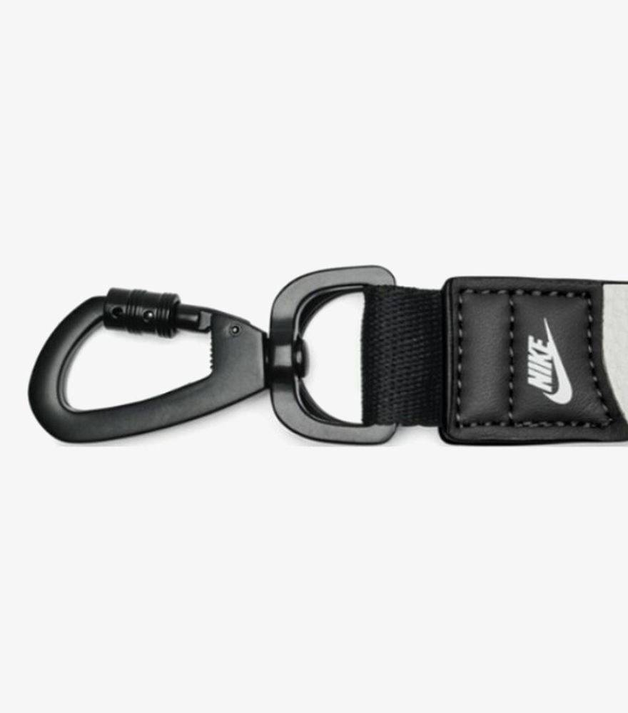 NIKE KEY HOLDER