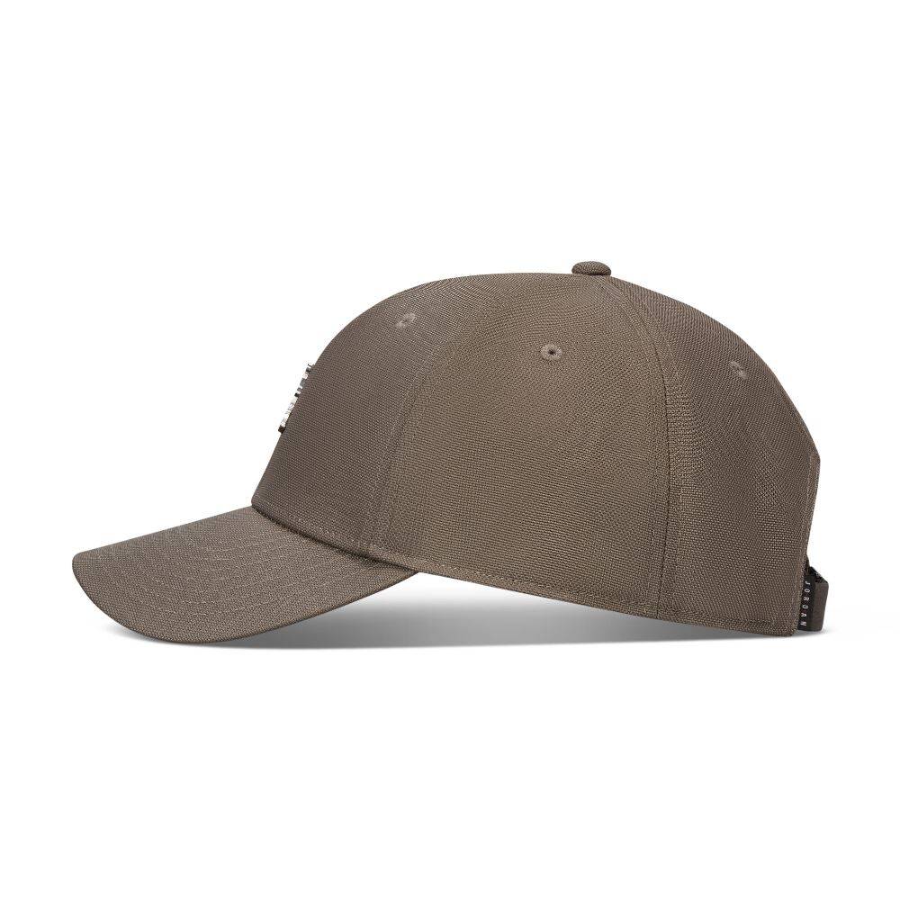 NIKE JORDAN RISE STRUCTURED METAL JUMPMAN HAT