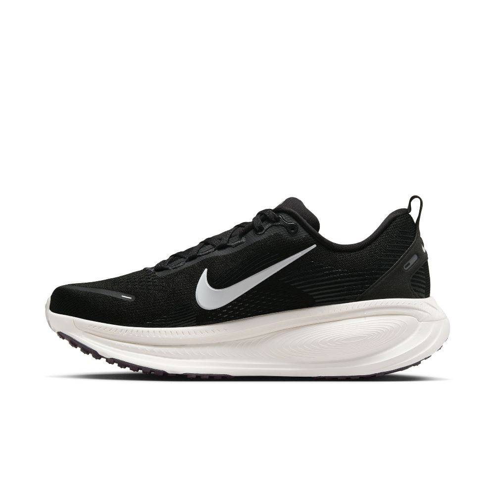 NIKE VOMERO 18 ROAD RUNNING SHOES