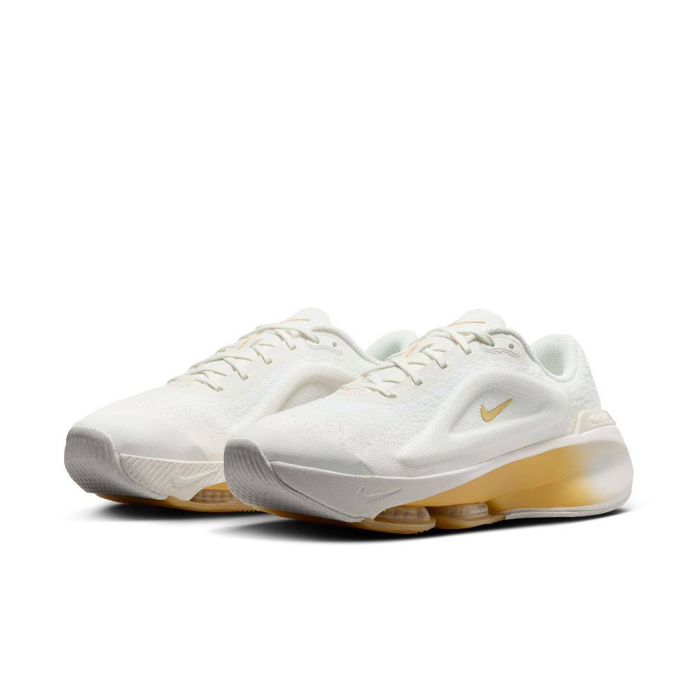 NIKE WOMENS VERSAIR SHOES