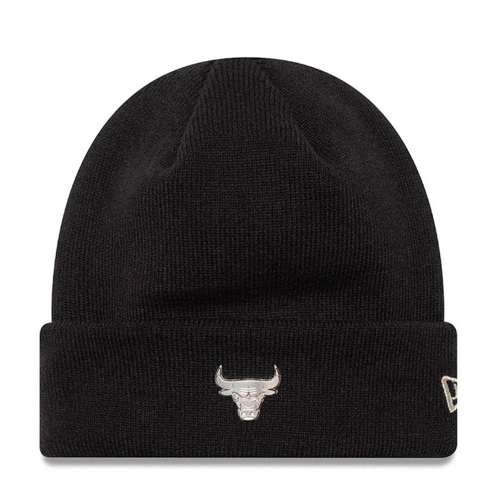 NEW ERA METALLIC CUFF BEANIE CHICAGO BULLS