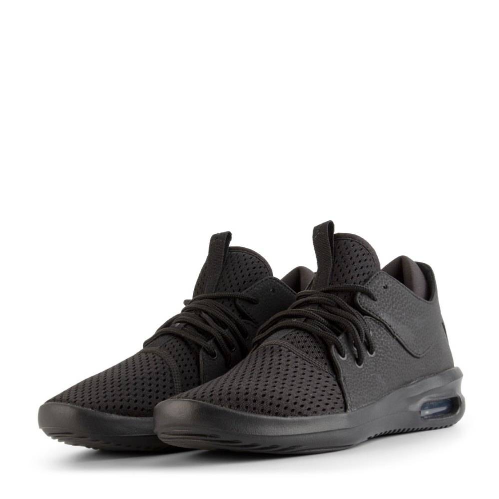 NIKE BOYS AIR JORDAN FIRST CLASS