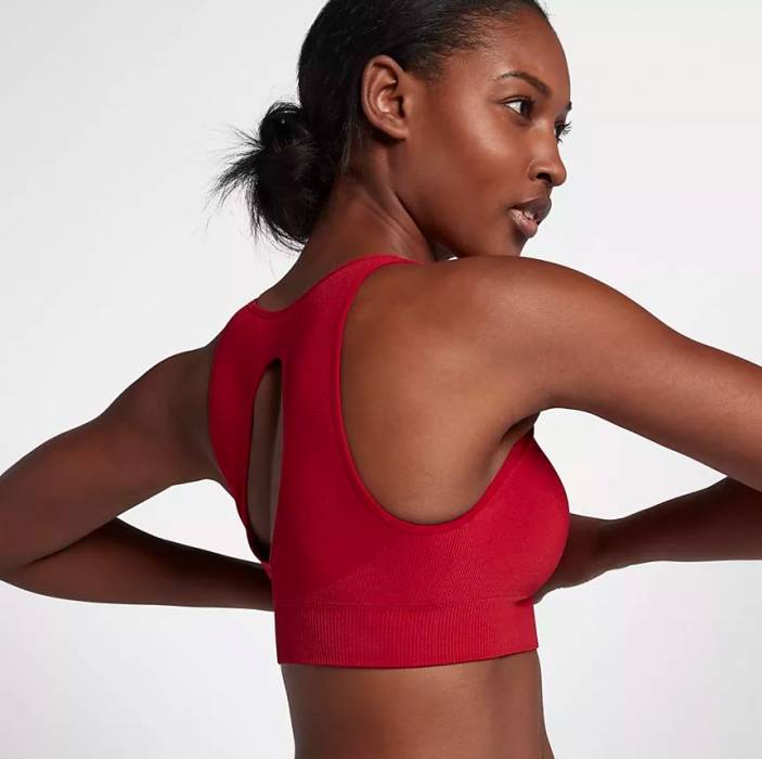 NIKE WMNS SEAMLESS SPORTS BRALETTE