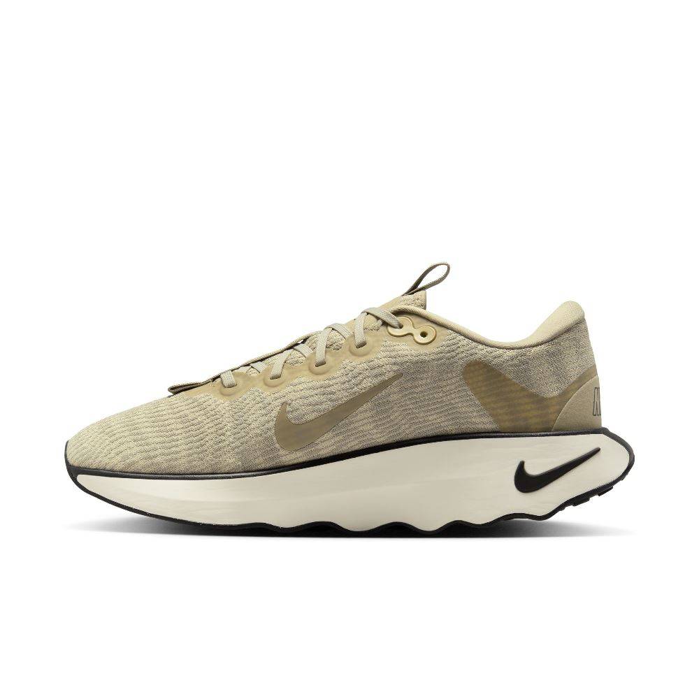 NIKE MOTIVA WALKING SHOES